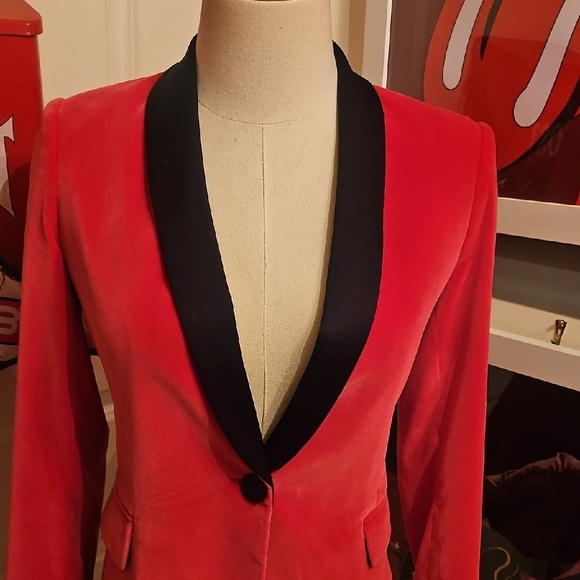 Alice + Olivia Bright Pink Blazer with Black Lapel - Picture 2 of 8